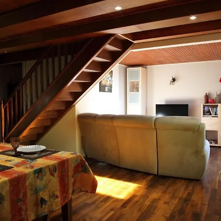 Σπίτι διακοπών Avec Jardin Pour 6 Pers Pres De Salers Nature & Puy Mary Le Vigan (Lot)